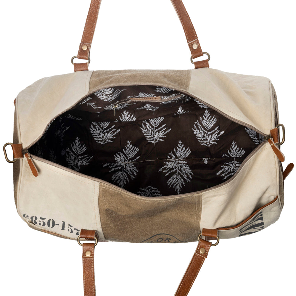 Myra Wandermark Vintage Traveller Bag  in olive with leather detail